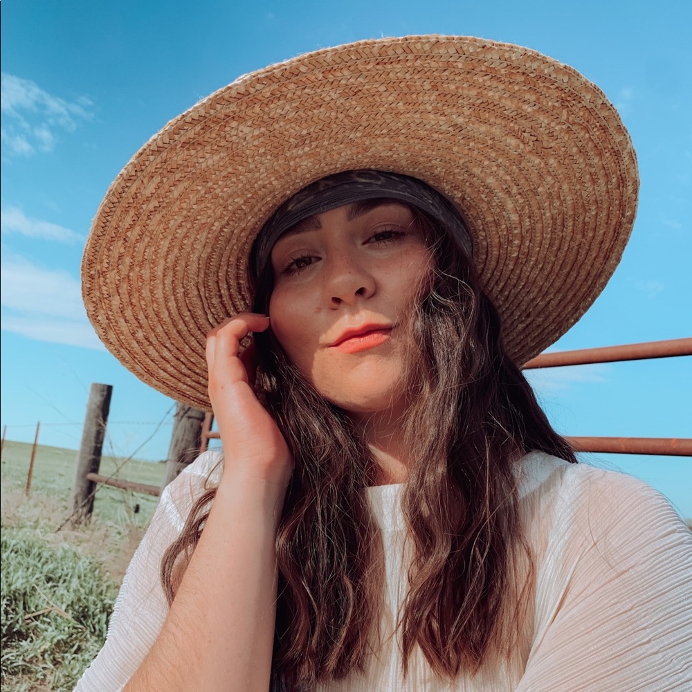 Meet your Posher, Savana🌞